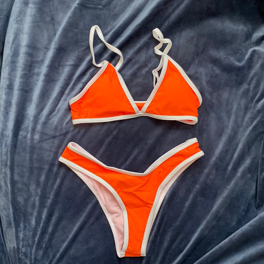 NEW never worn bikini